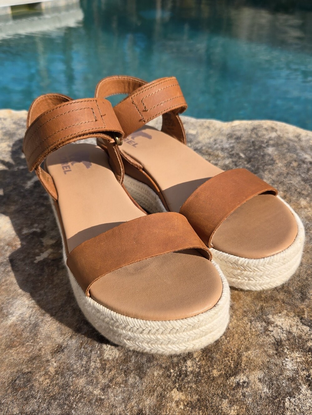 Sorel Cameron Flatform Sandal - Picture 2 of 9
